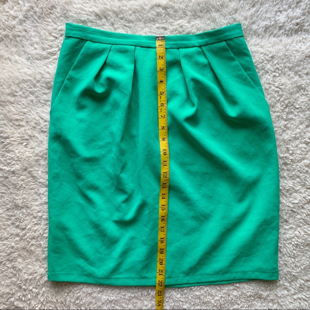 🌵 Nanette Lepore Skirt size 8 🌵 - Picture 4 of 6